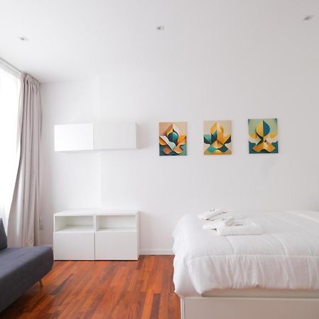 The Apulian Loft II Bari - Via Celentano Apartment ภายนอก รูปภาพ