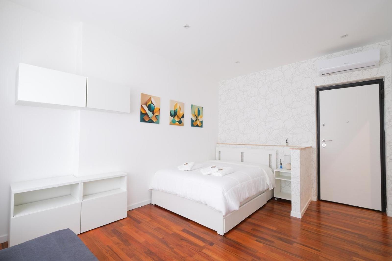 The Apulian Loft II Bari - Via Celentano Apartment ภายนอก รูปภาพ