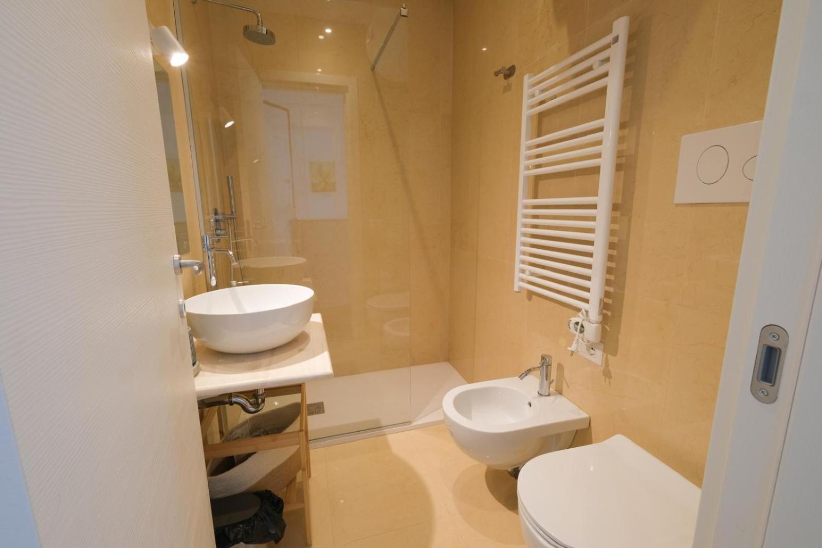 The Apulian Loft II Bari - Via Celentano Apartment ภายนอก รูปภาพ